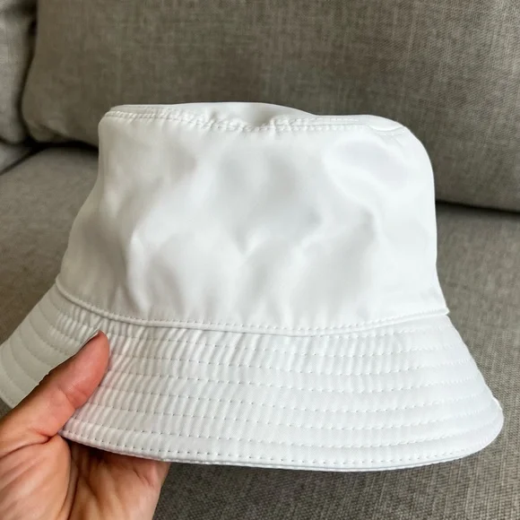 Fashion  White Bucket Hat - Picture 5 of 12